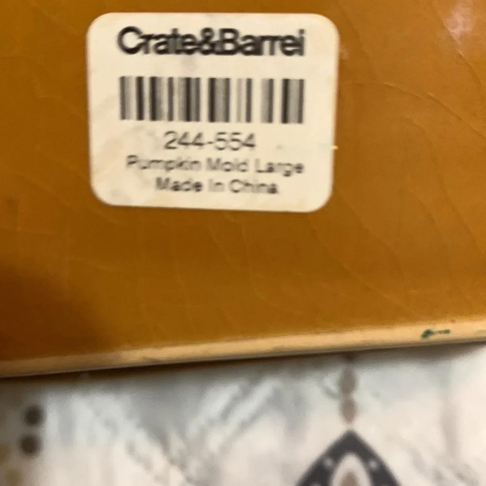 Vintage Pumpkin Mold from Crate & Barrel. Like new.